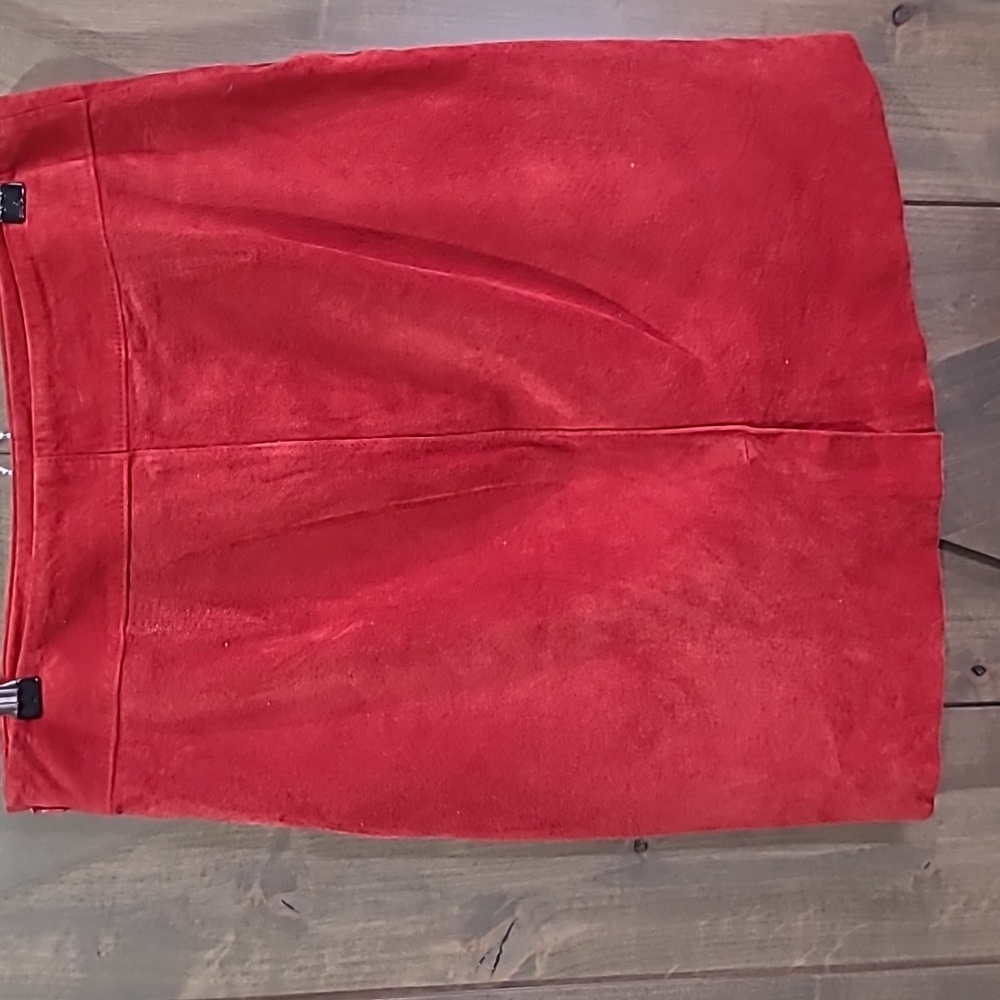 Vintage 90s Express Red Suede Straight  Mini Skirt 9/10 - Picture 2 of 7